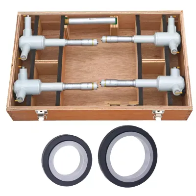 3-Point Internal Micrometer Holtest Set 100-200mm (4 pcs.) 368-915 Mitutoyo