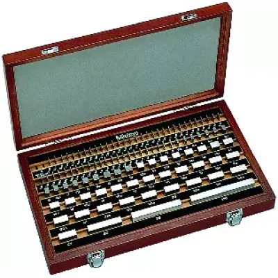 Gauge Block Set, Metric, Ins. Cert., ISO 103 Blocks, Grade 1, Steel 516-943-10 Mitutoyo
