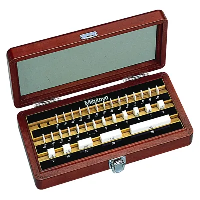 Gauge Block Set, Metric, Ins. Cert., ISO 32 Blocks, Grade 0, Ceramic 516-366-10 Mitutoyo